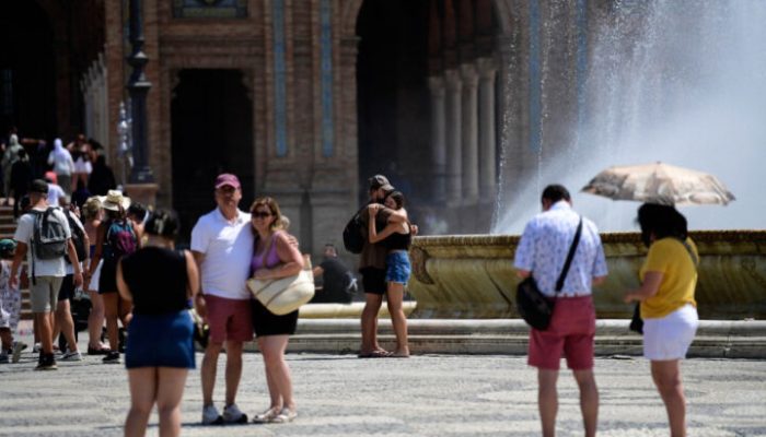 1_afp__20250812__69cv2b3__v1__midres__spainclimateweatherheatwave-721231