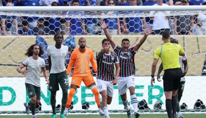 2025-07-08t194636z-773780707-up1el781ixm4w-rtrmadp-3-soccer-club-flu-che.jpg
