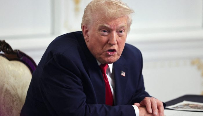 2025-11-28t013358z-2038624148-rc2c5iab8ywf-rtrmadp-3-usa-thanksgiving-trump