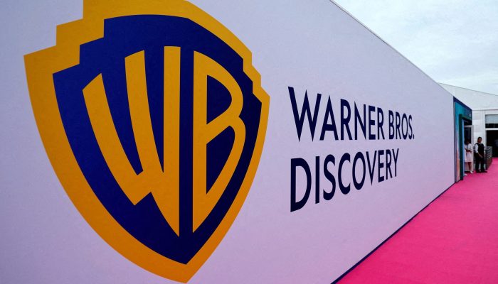 2025-12-01t222550z-328364251-rc2wwu91p4ls-rtrmadp-3-warner-bros-dis-m-a
