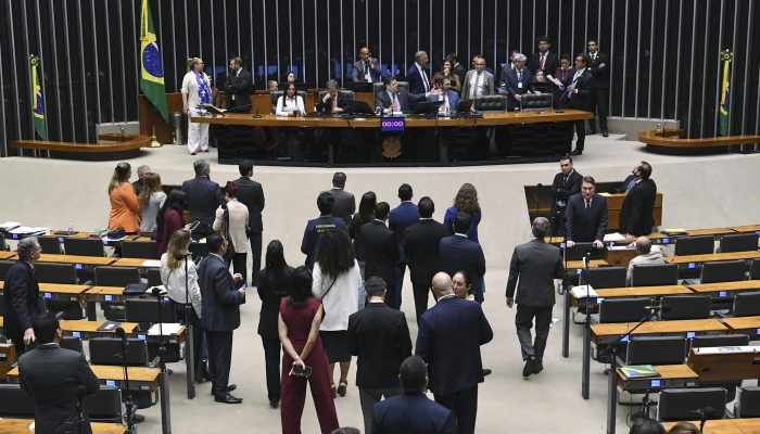 54964062471-b23607bf1c-k