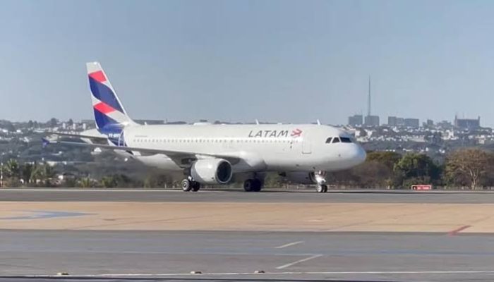 Avião LAtam