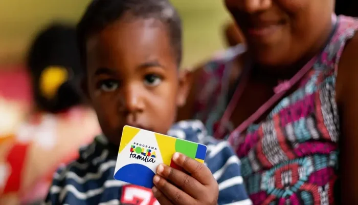 Caixa-paga-beneficiarios-do-Bolsa-Familia