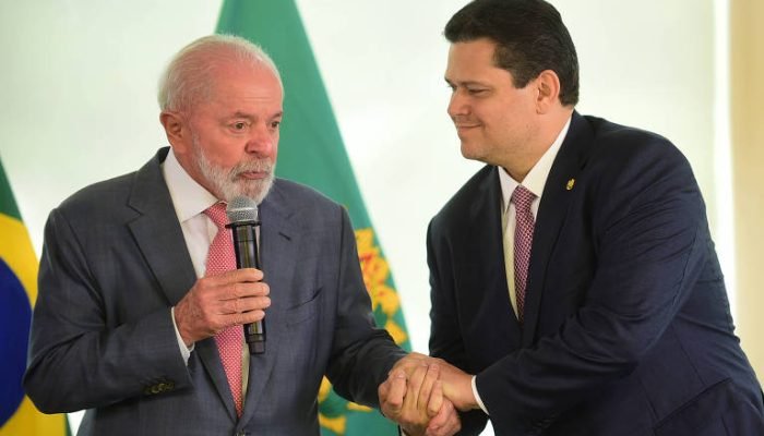 Lula e Alcolumbre.jpg 2