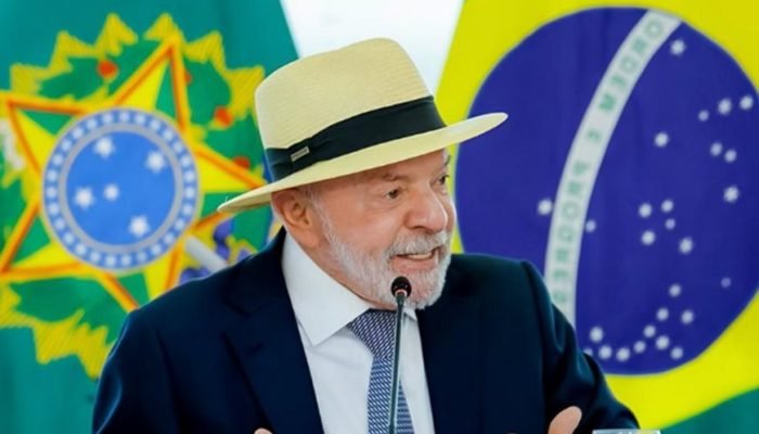 Lula mineirais cr´ticos