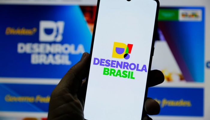 Senado-aprova-Programa-Desenrola-Brasil-e-teto-de-juros-para-rotativo-do-cartao-shutterstock_2337951037-1024x683-1