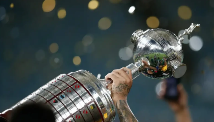 Taca-da-Copa-Libertadores-da-America