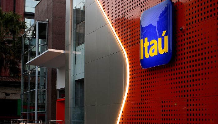 agencia-itau-unibanco-2