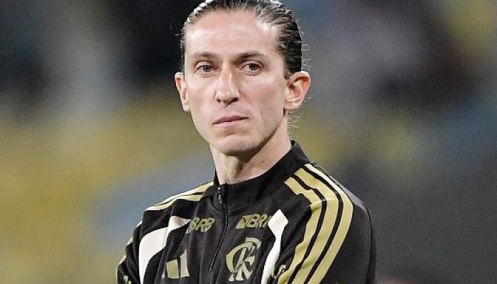 filipe-luis-tecnico-do-flamengo-durante-jogo-contra-o-fluminense-no-campeonato-carioca-1769430848413