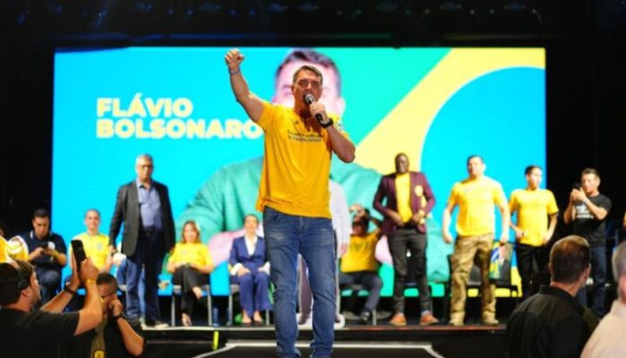 flavio_bolsonaro_2_d093f7effb