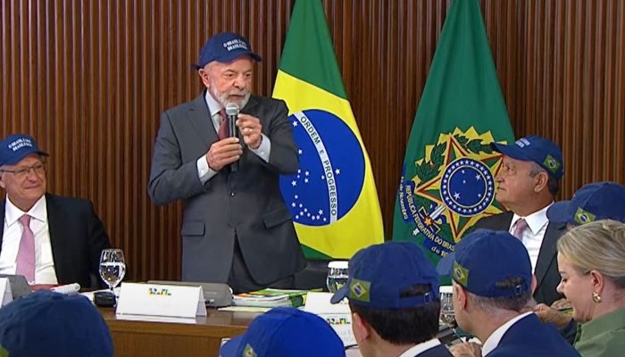 frame-lula-reuniao-ministros4
