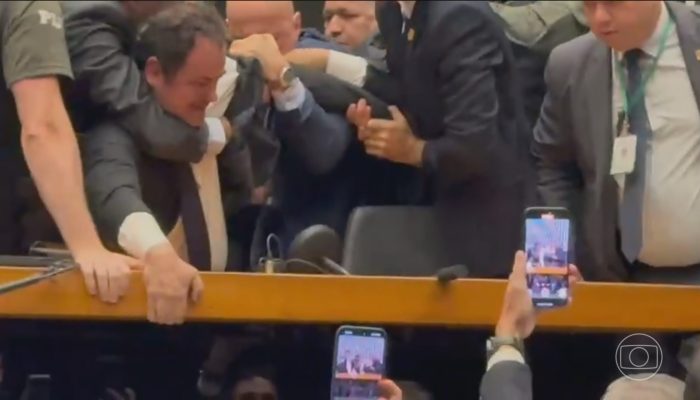 globo-canal-4-20251209-2000-frame-58989