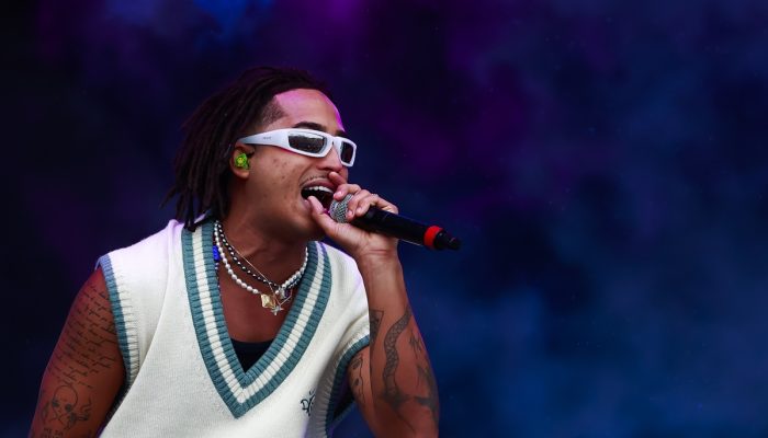 RIO DE JANEIRO, BRAZIL - SEPTEMBER 04: Matuê performs on Sunset stage during the Rock in Rio Festival on September 04, 2022 in Rio de Janeiro, Brazil. The Rock in Rio festival returns after two years of cancellation due to COVID-19 pandemic. (Photo by Buda Mendes/Getty Images)