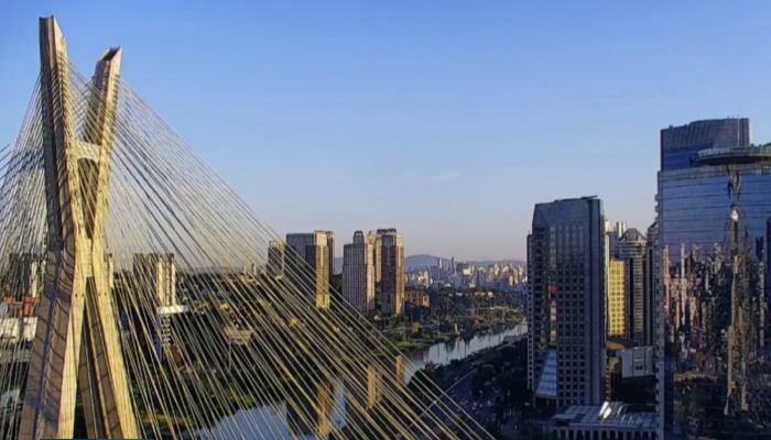 ponte-estaiada-na-marginal-pinheiros