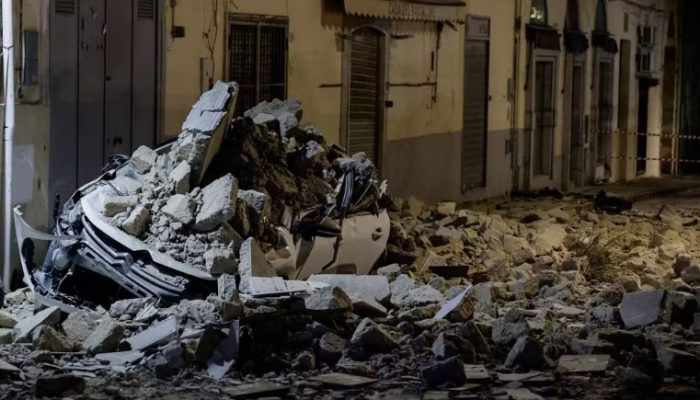 terremoto-atinge-sul-da-italia-deixa-feridos-e-provoca-apagoes-em-napoles-172067-18d6e396c1e43028